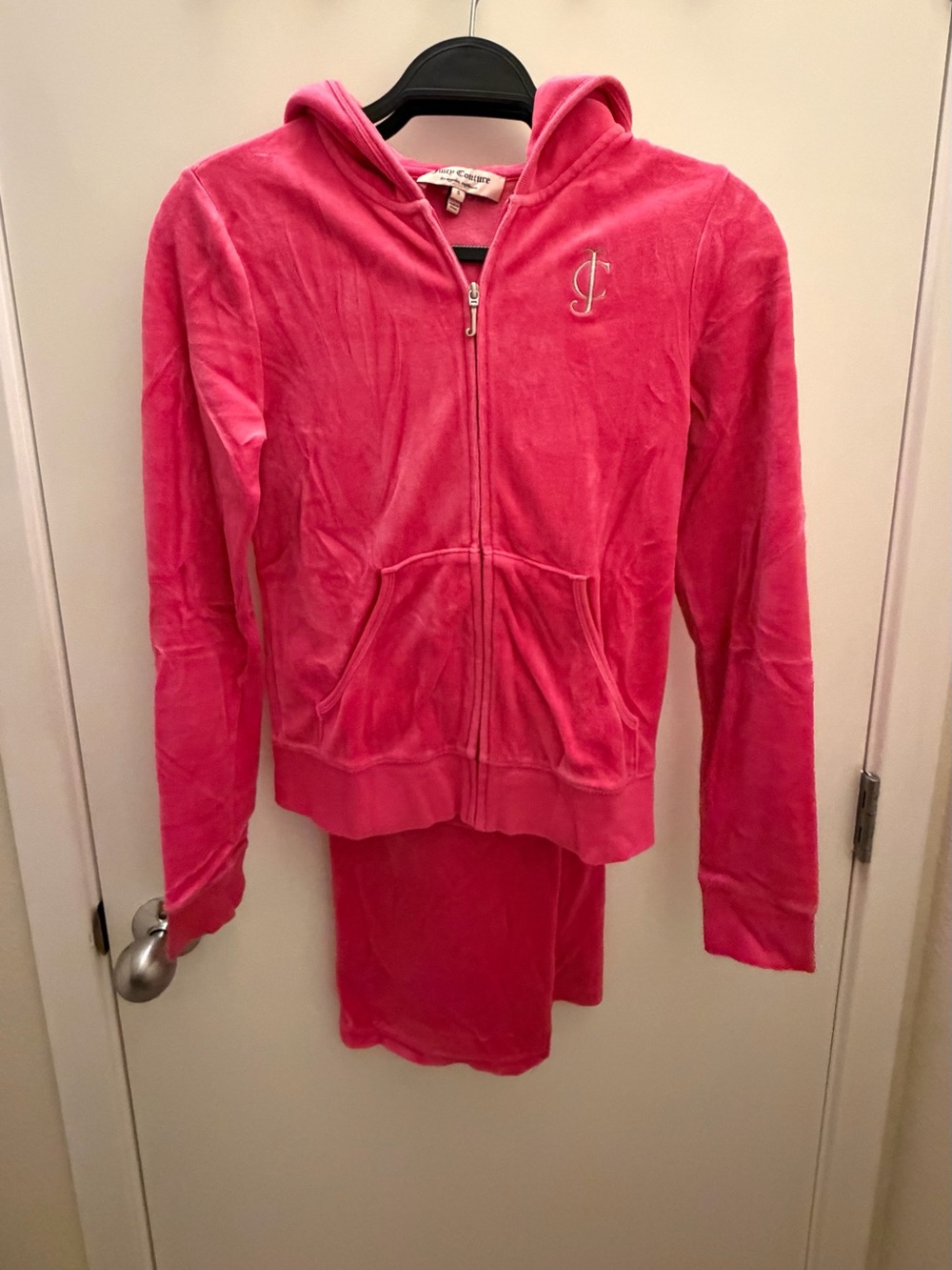 Juicy Couture Pink Velour Tracksuit Set – Hoodie S / Pants XS